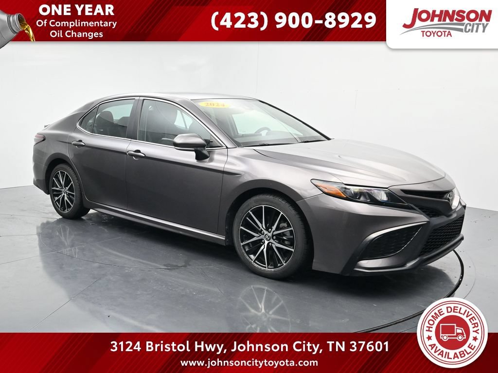 Used 2024 Toyota Camry SE FWD video 1