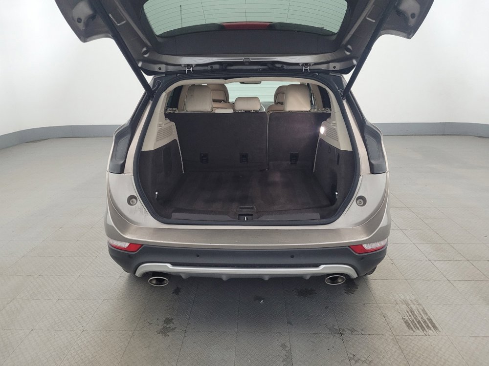Used 2018 Lincoln MKC Select w/ Select Plus Package AWD/4WD image 29