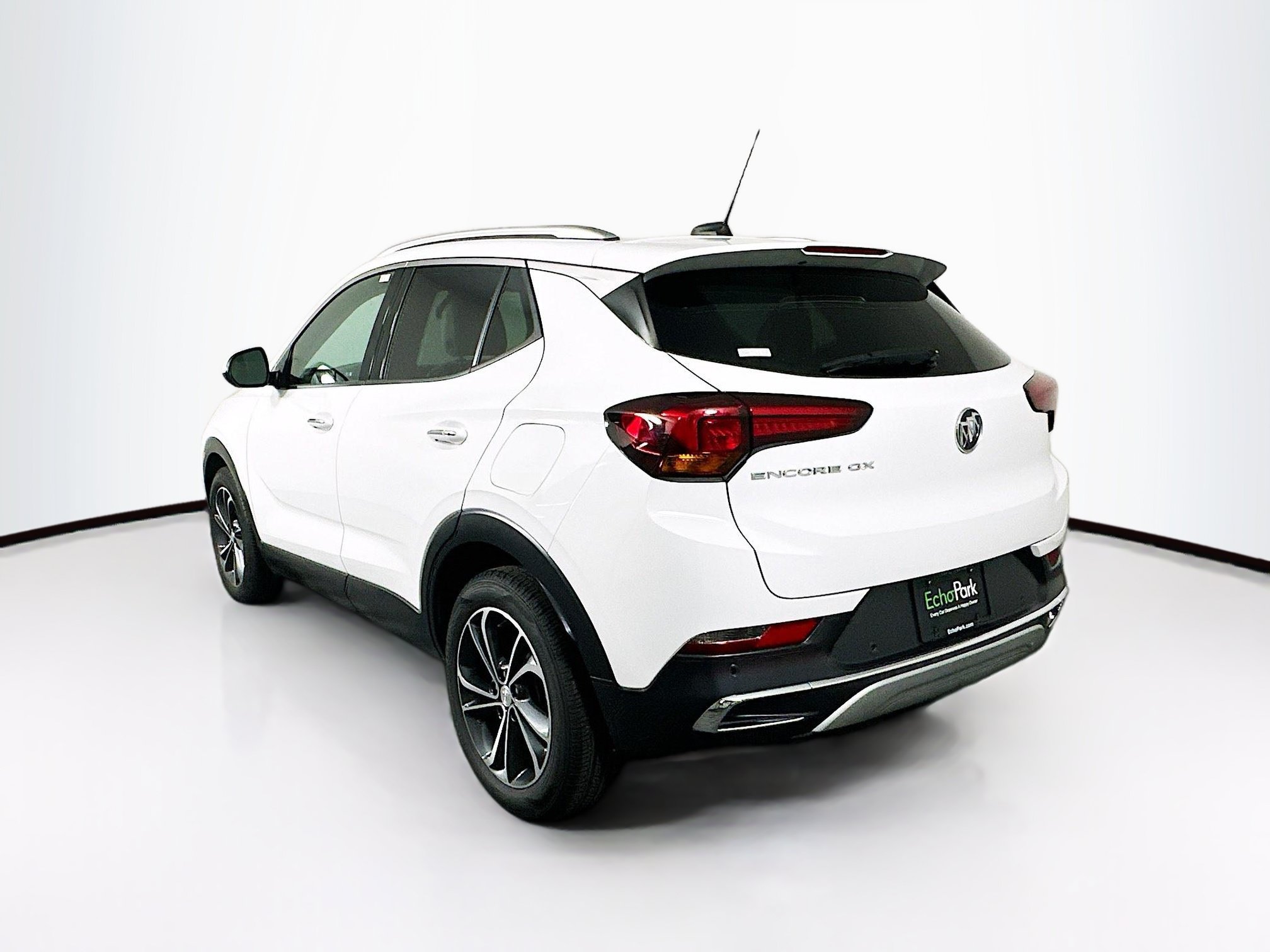 Used 2022 Buick Encore GX Essence w/ Advanced Technology Package FWD image 5