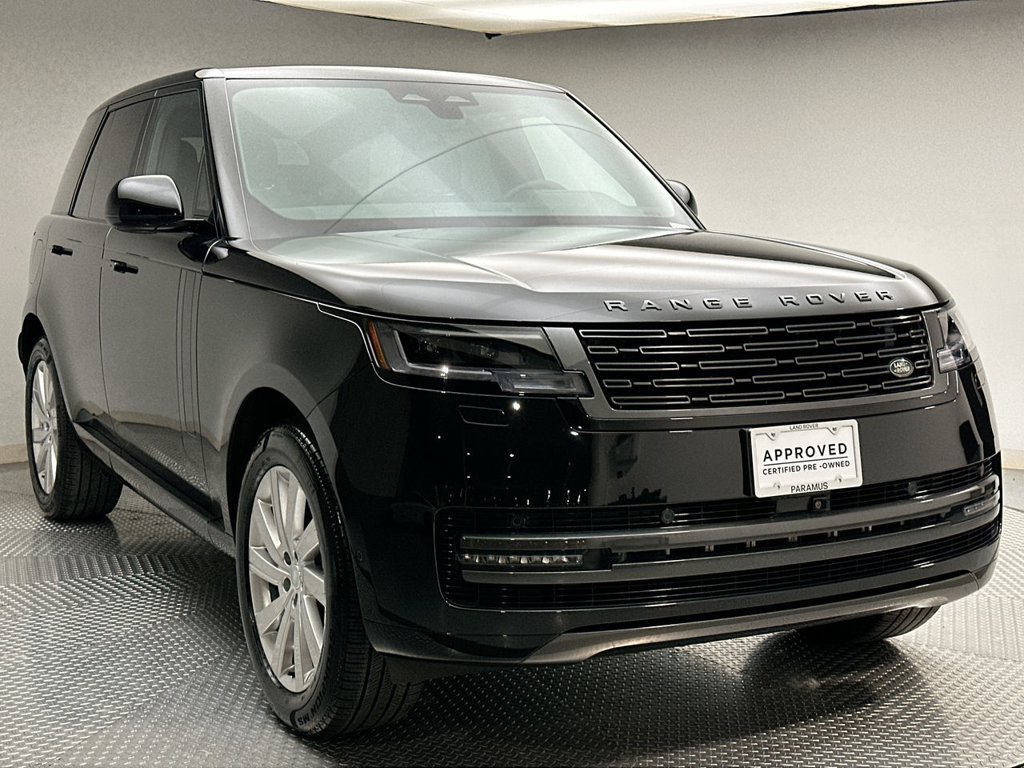 Certified 2025 Land Rover Range Rover SE AWD/4WD image 15