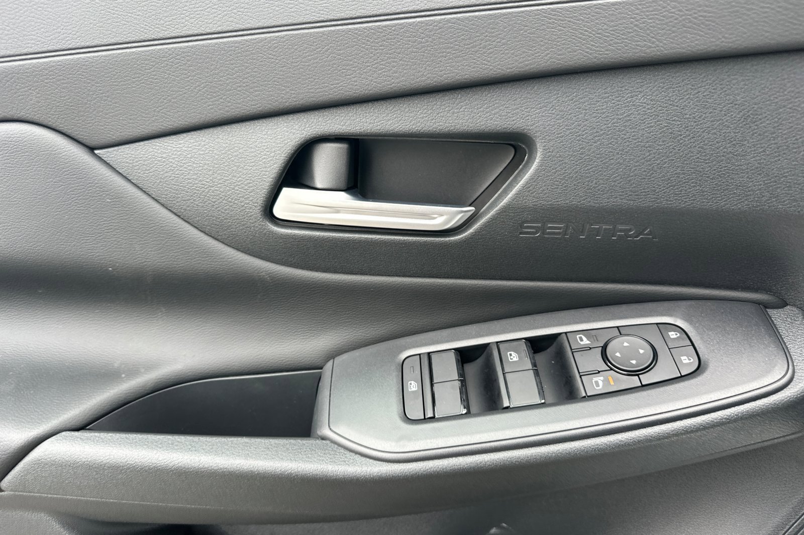 New 2026 Nissan Sentra SV w/ SV Convenience Package FWD image 11