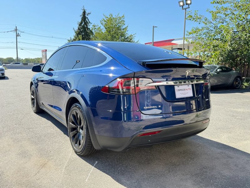 Used 2018 Tesla Model X 100D AWD/4WD image 9