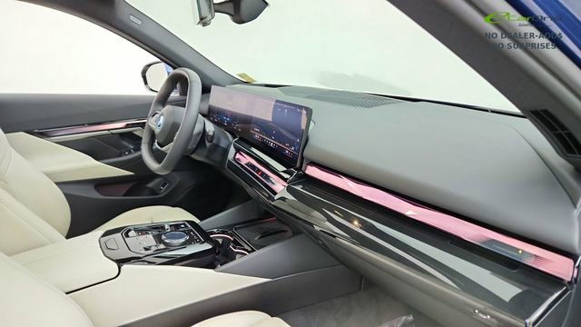 Used 2025 BMW i5 xDrive40 w/ Premium Package image 20