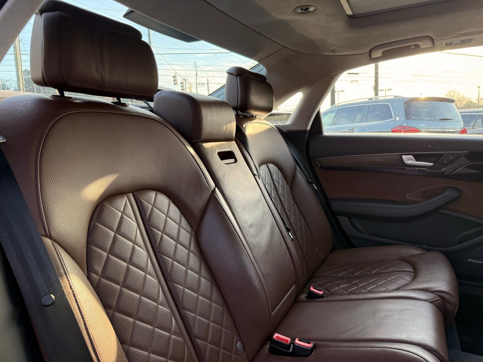 Used 2015 Audi A8 L 4.0T image 34