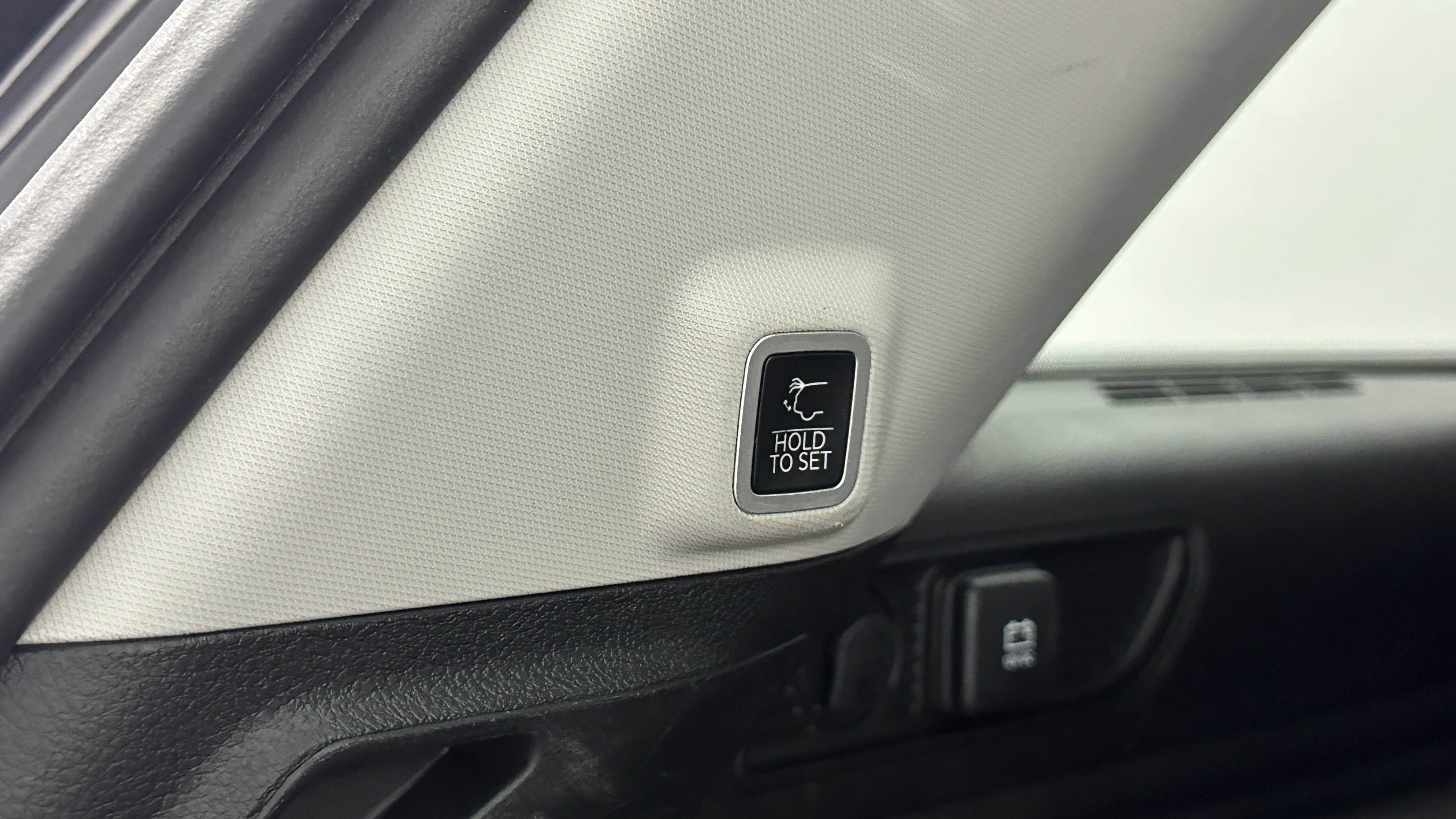 Used 2024 Jeep Grand Cherokee Limited 4xe image 36