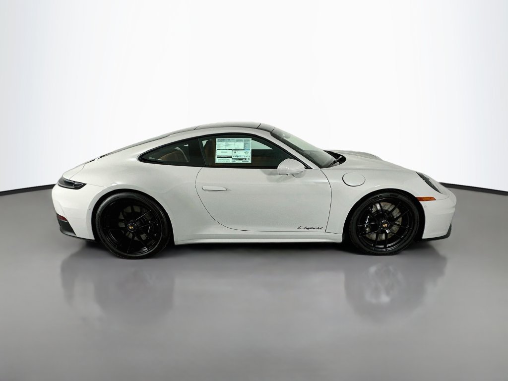 New 2026 Porsche 911 Carrera 4 GTS AWD/4WD image 8