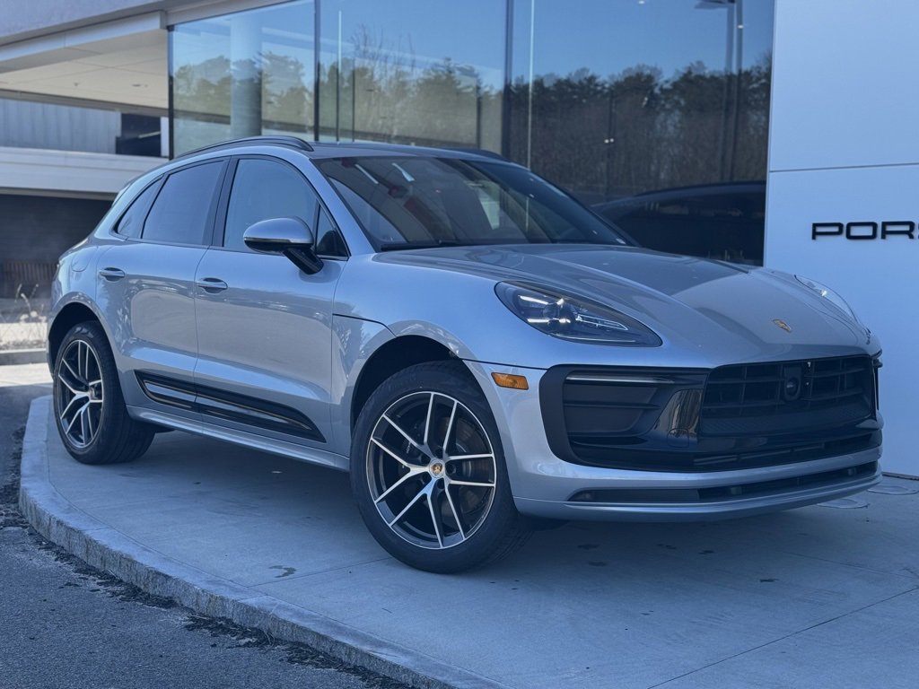 New 2025 Porsche Macan image 6