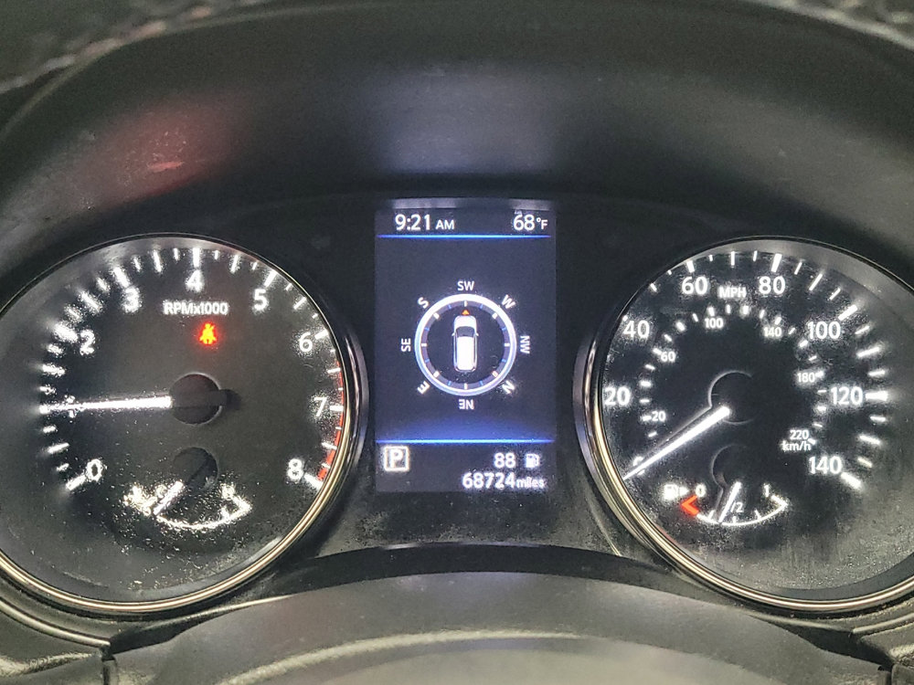 Used 2020 Nissan Rogue SV w/ Premium Package image 23