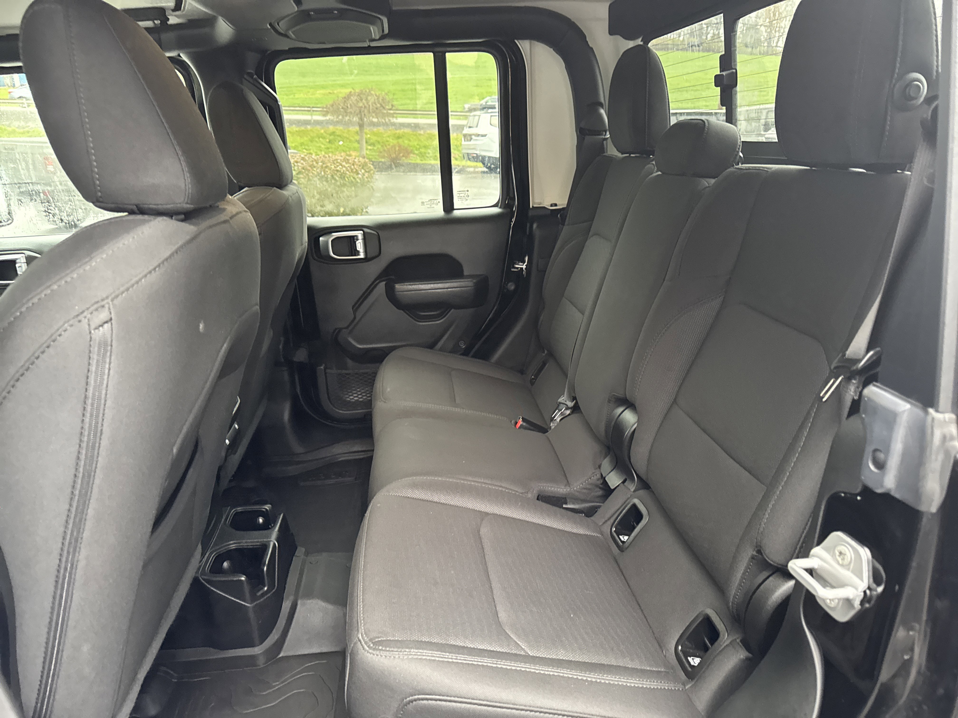 Used 2022 Jeep Gladiator Sport image 13