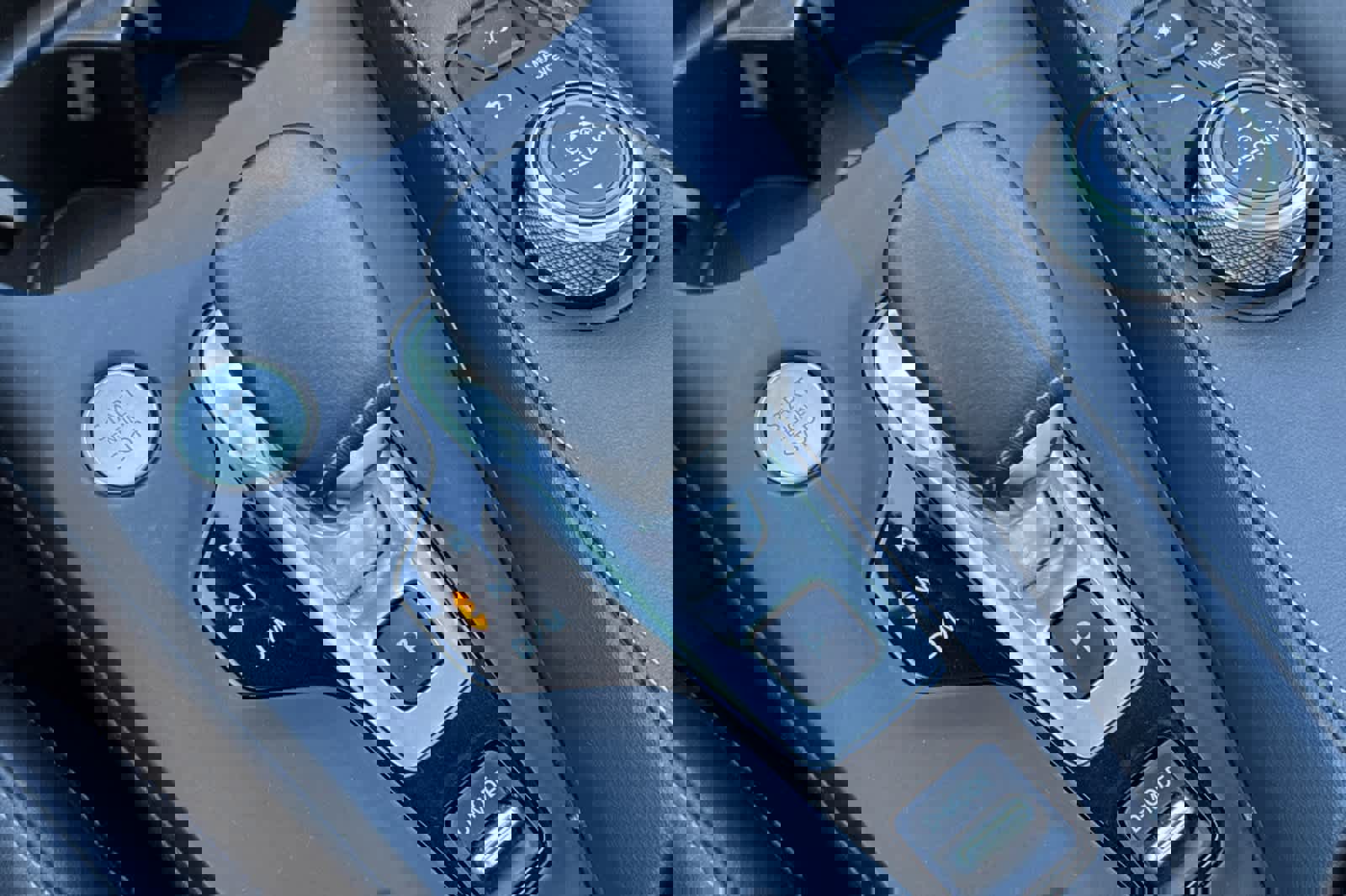 Used 2019 INFINITI QX50 Luxe w/ Navigation Package image 24