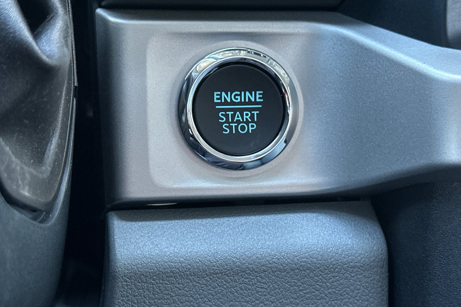 New 2026 Ford F350 XLT w/ XLT Premium Package AWD/4WD image 22