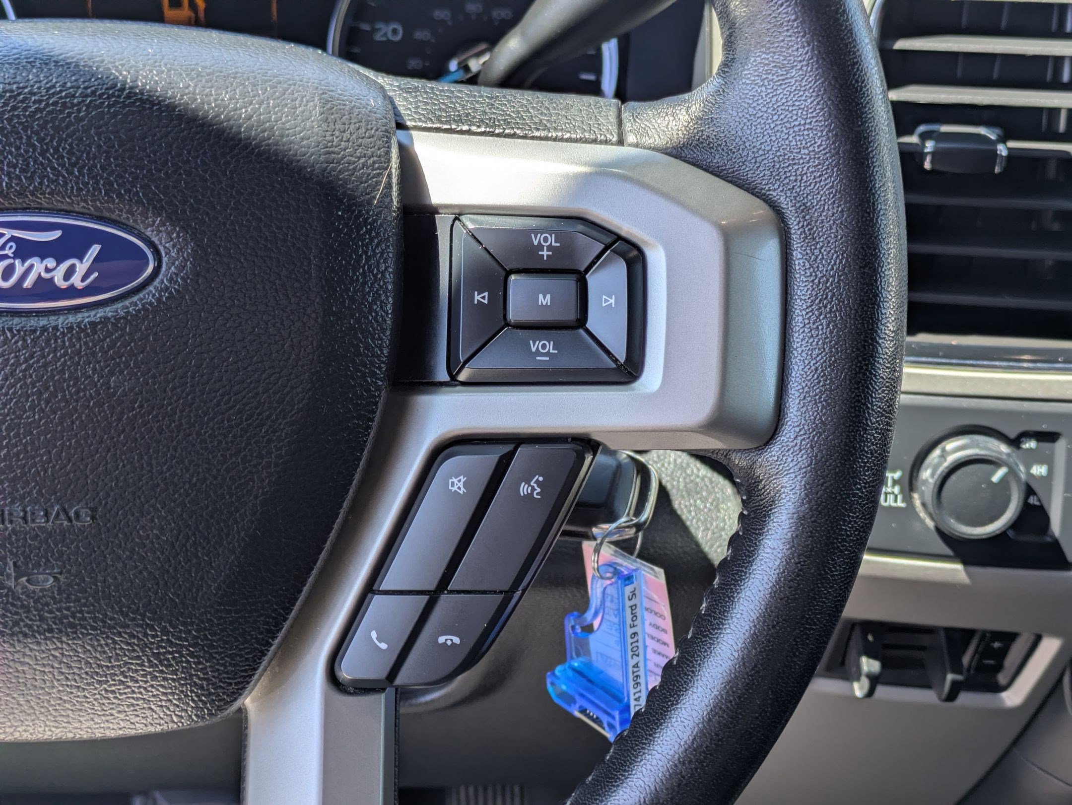 Used 2019 Ford F350 Lariat w/ Lariat Value Package AWD/4WD image 19