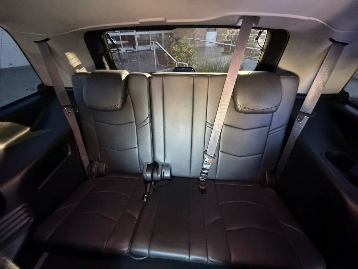 Used 2016 Cadillac Escalade Premium RWD image 15
