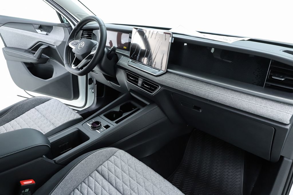 New 2026 Volkswagen Tiguan S image 69