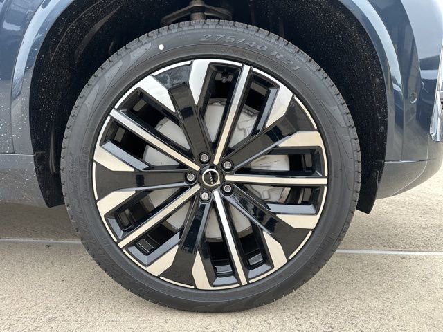 New 2026 Volvo XC90 T8 Ultra w/ Protection Package Premier image 9