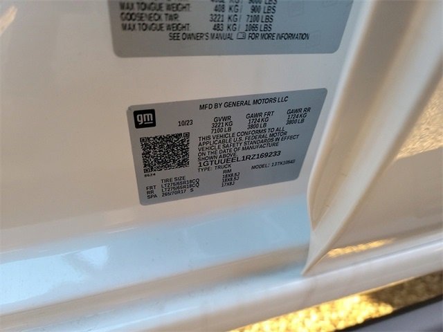 Certified 2024 GMC Sierra 1500 AT4 w/ Technology Package image 12