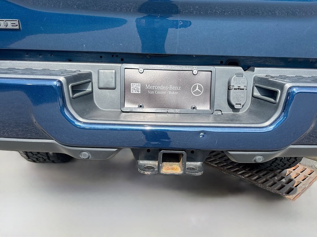 Used 2022 RAM 3500 Laramie w/ Night Edition AWD/4WD image 11