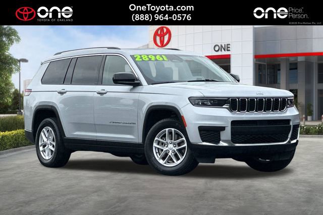 Used 2023 Jeep Grand Cherokee L Laredo