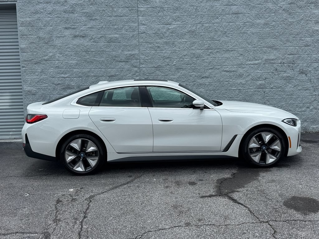 Used 2023 BMW i4 eDrive35 w/ Premium Package RWD image 7