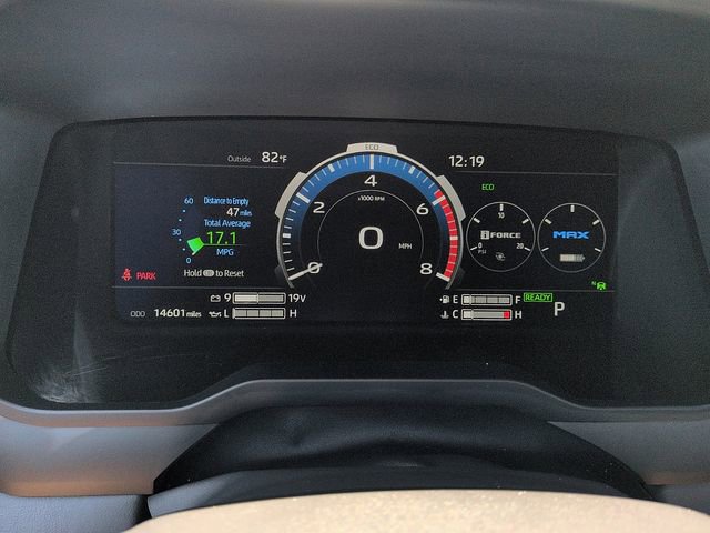 Certified 2025 Toyota Sequoia Platinum AWD/4WD image 21