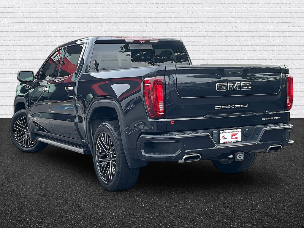 Used 2022 GMC Sierra 1500 Denali Ultimate AWD/4WD image 5