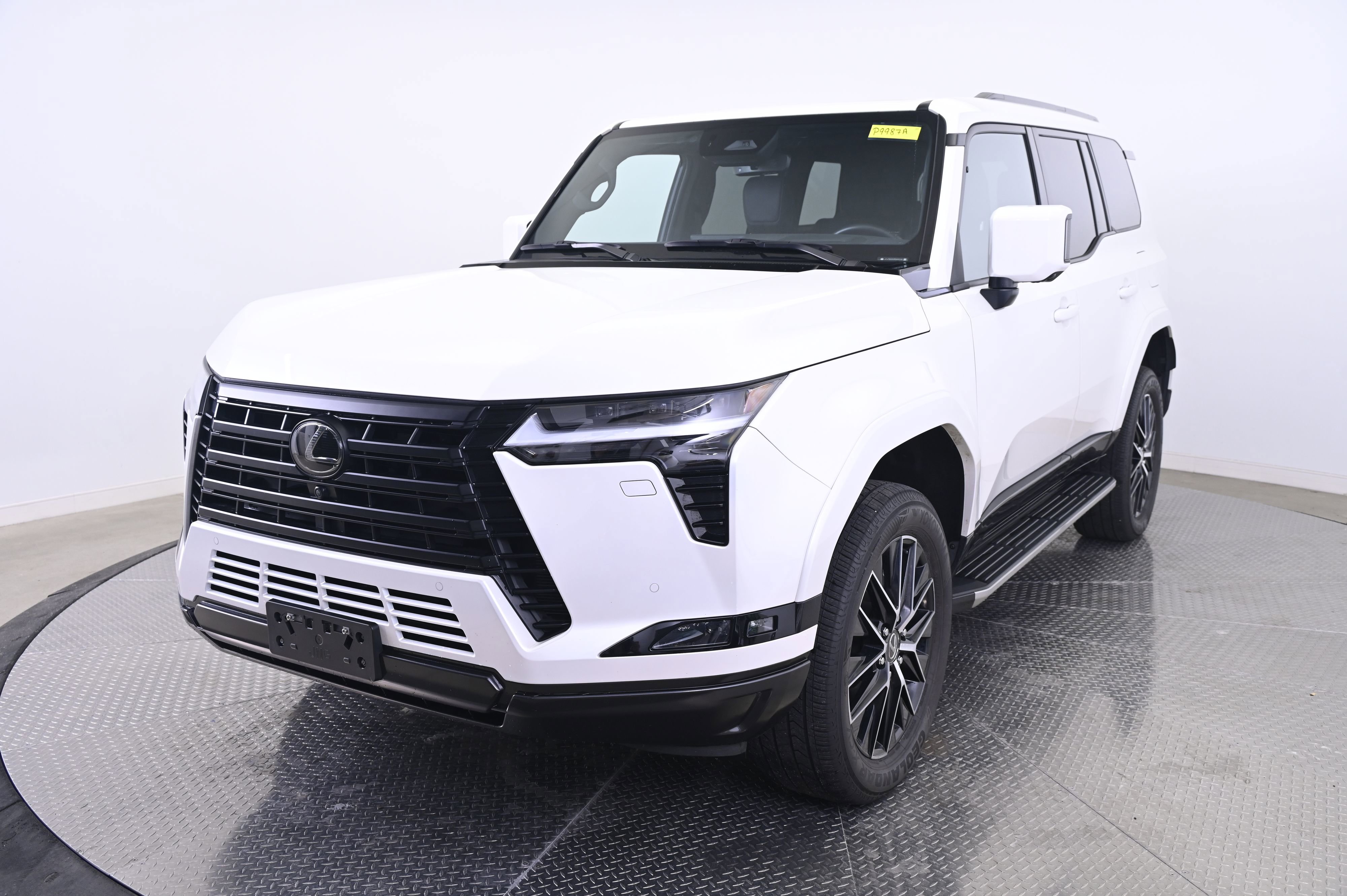 Used 2024 Lexus GX 550 w/ Accessory Package (Z1)