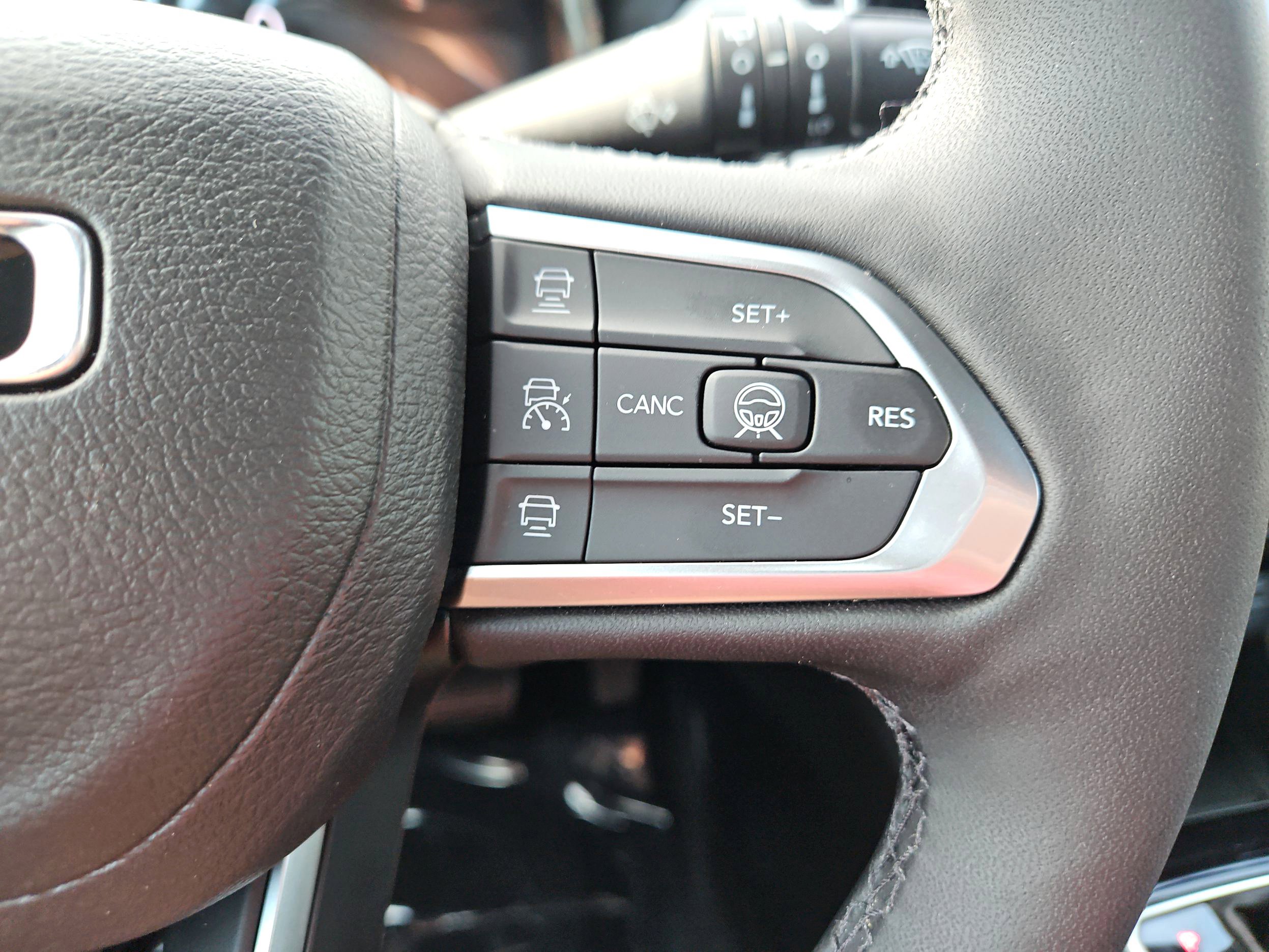 New 2024 Jeep Compass Limited w/ Elite Group image 50