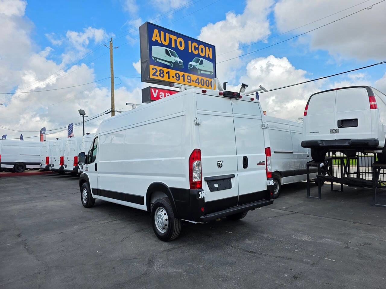 Used 2021 RAM ProMaster 2500 image 2