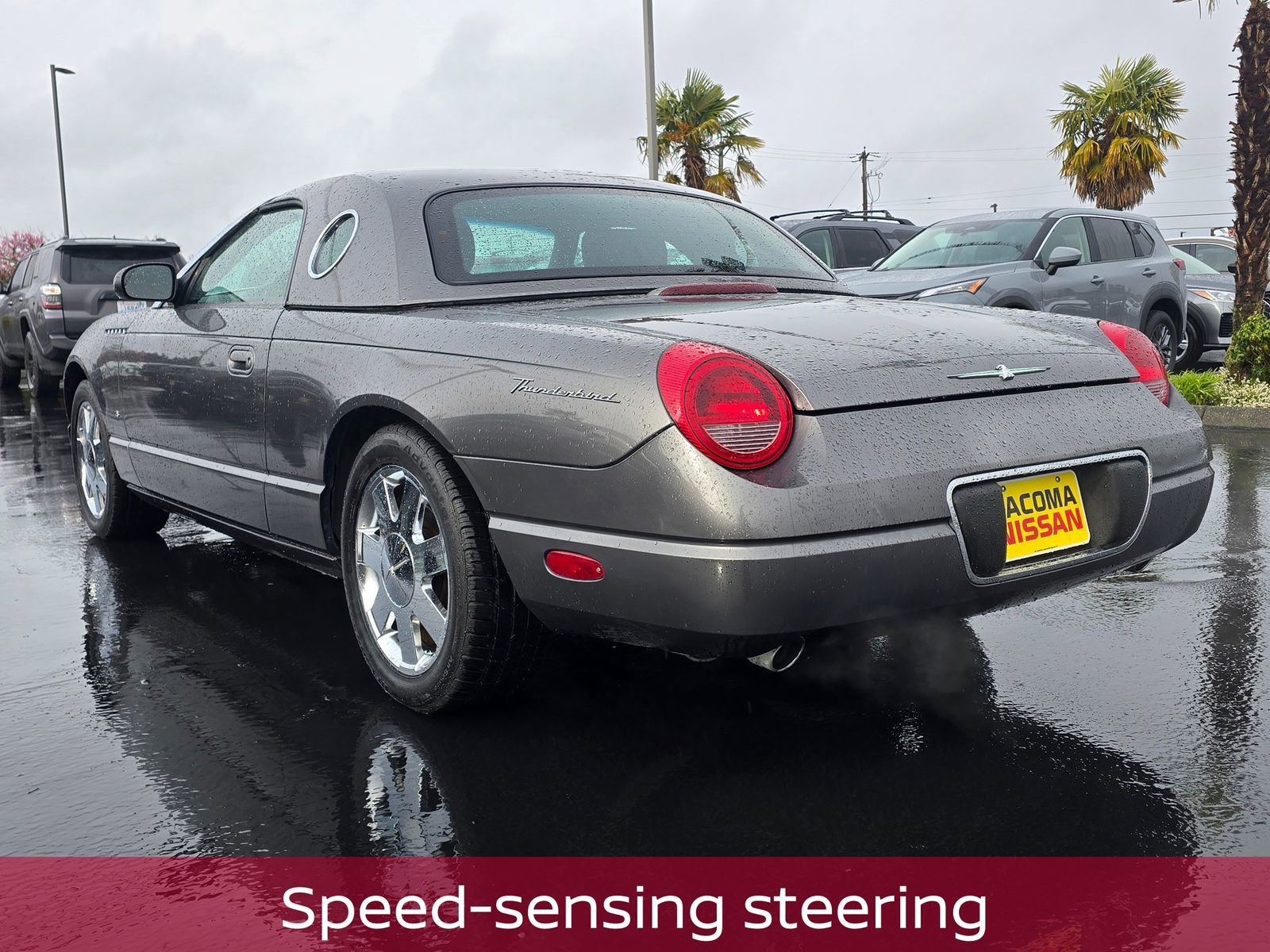 Used 2003 Ford Thunderbird image 14