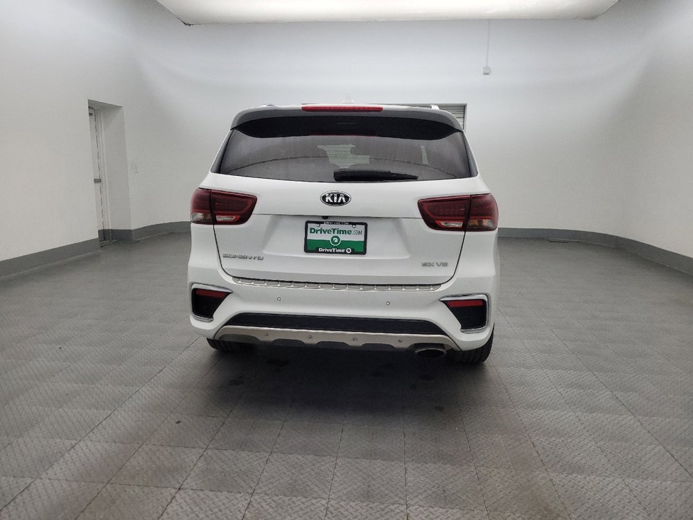 Used 2019 Kia Sorento SX image 7