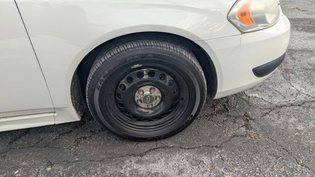 Used 2013 Chevrolet Impala Police image 11