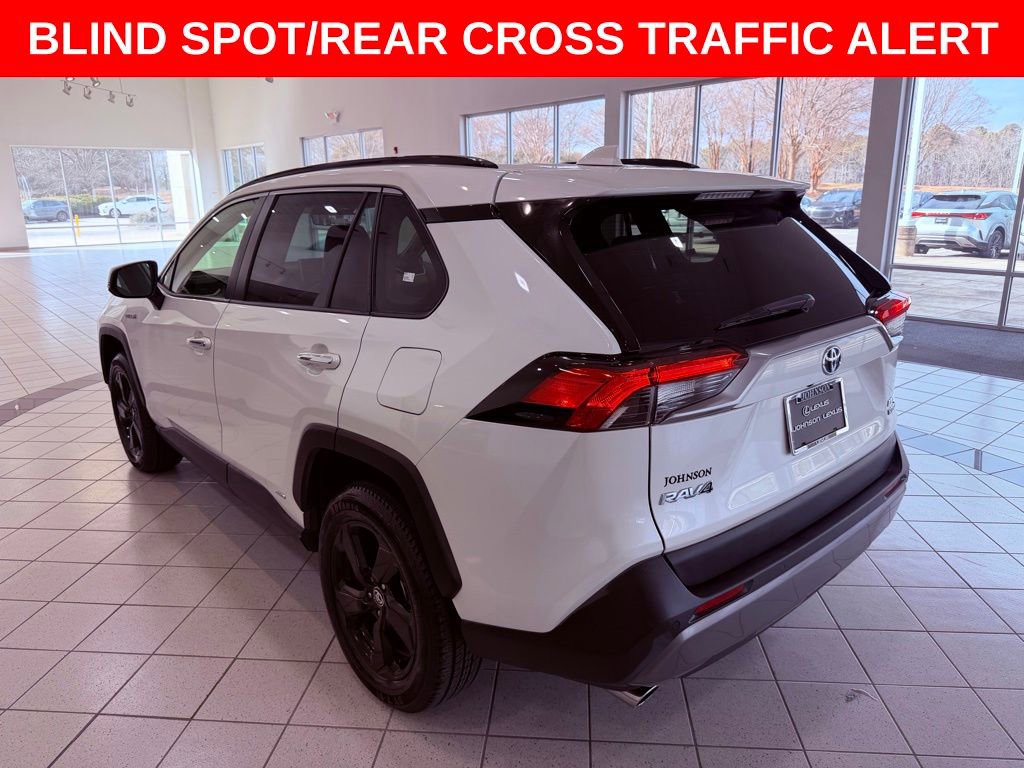 Used 2020 Toyota RAV4 Limited image 5