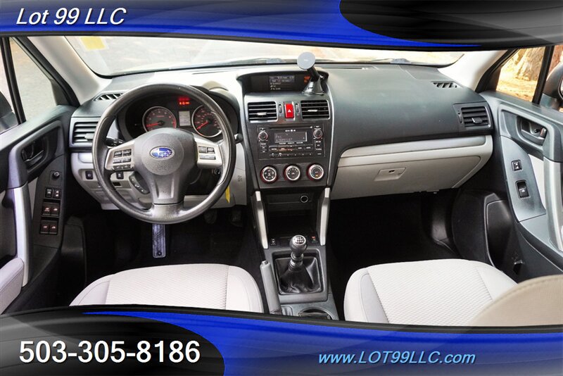Used 2014 Subaru Forester 2.5i Premium AWD/4WD image 2