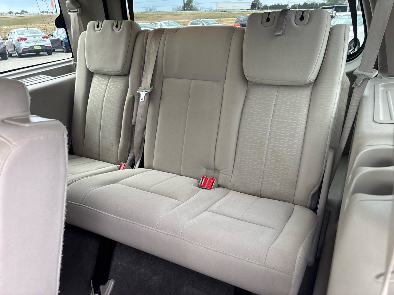 Used 2010 Ford Expedition XLT image 21