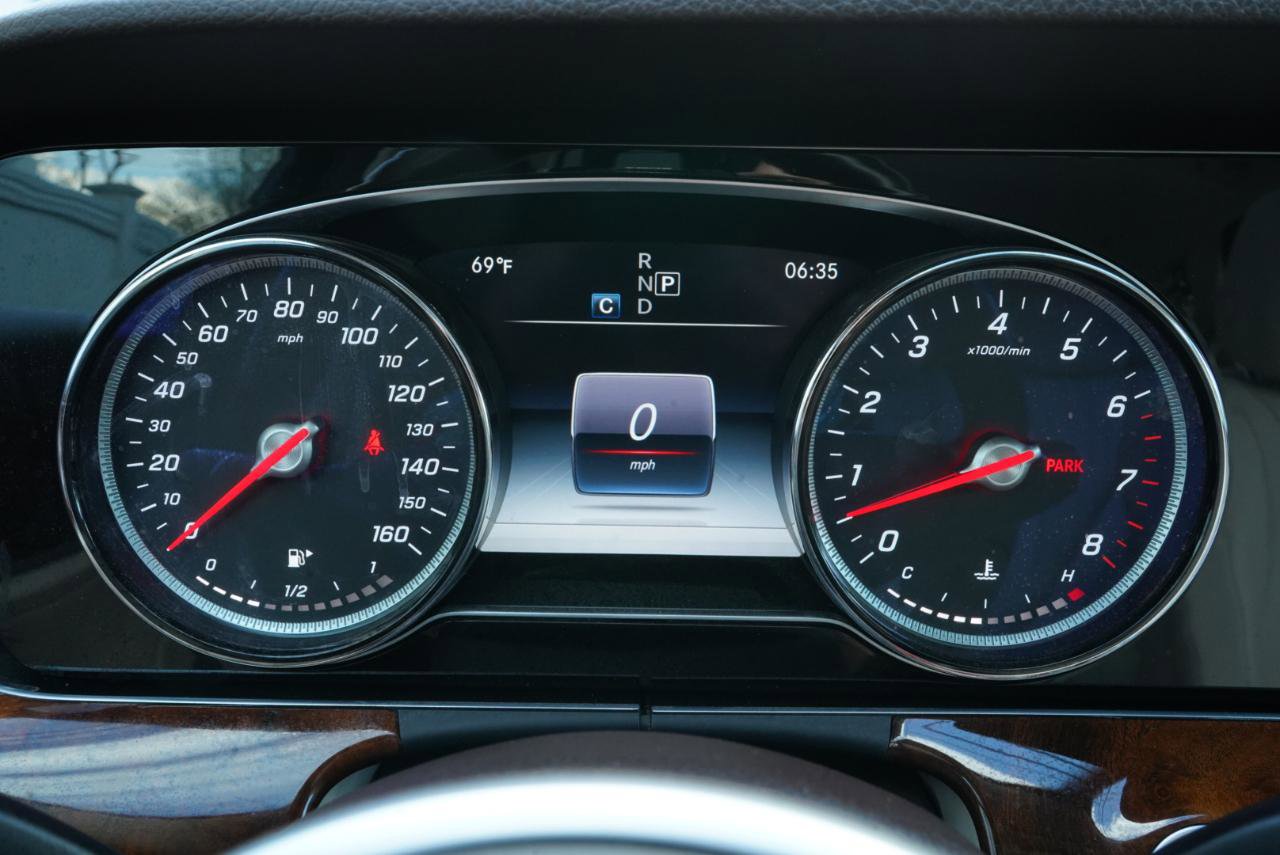 Used 2019 Mercedes-Benz E 450 4MATIC Wagon w/ Premium Package image 29