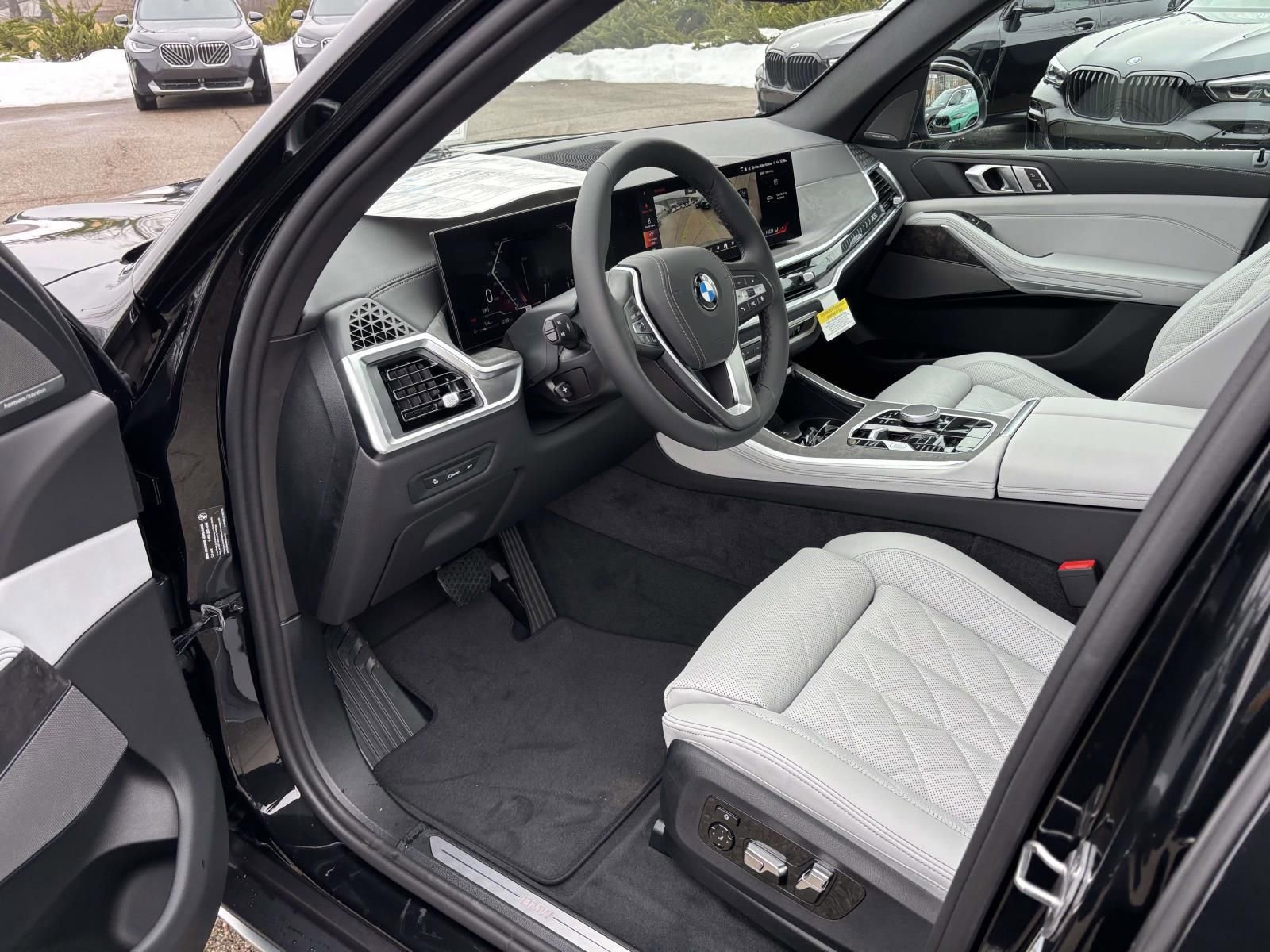 New 2026 BMW X5 xDrive40i AWD/4WD image 25