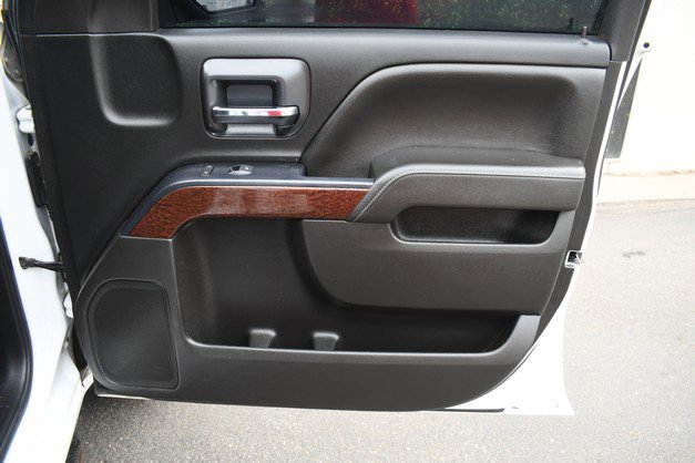 Used 2018 GMC Sierra 1500 SLE w/ SLE Value Package AWD/4WD image 23