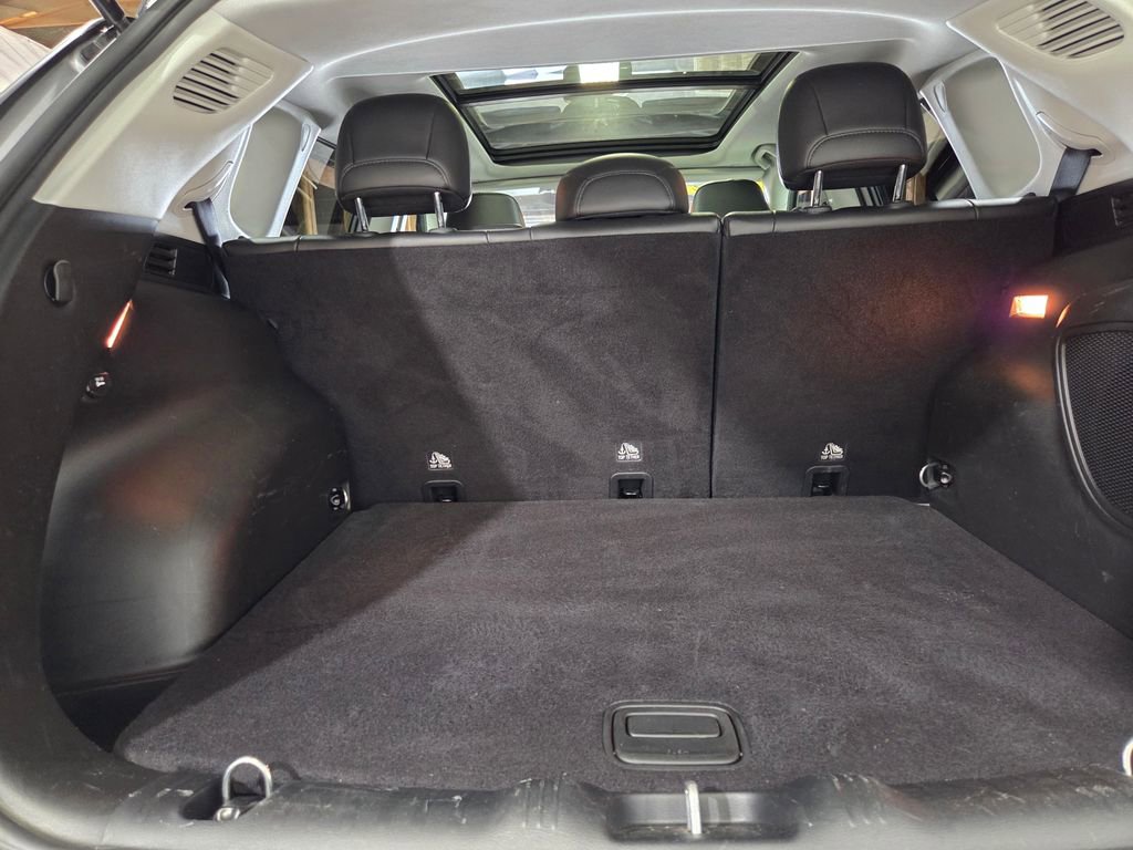 Certified 2022 Jeep Compass Trailhawk w/ Sun and Sound Group image 23