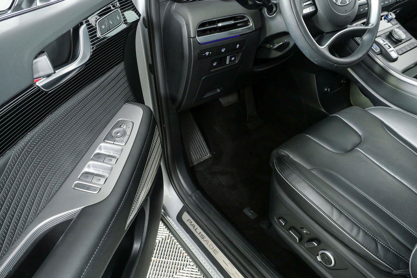 Used 2024 Hyundai Palisade Calligraphy AWD/4WD image 8