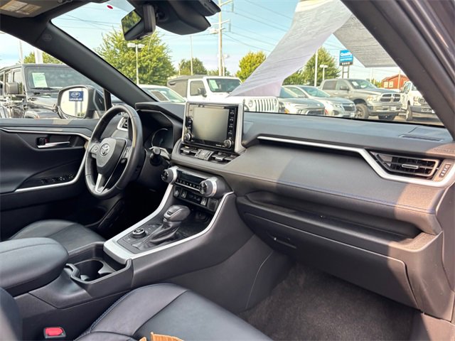 Used 2020 Toyota RAV4 XSE image 38