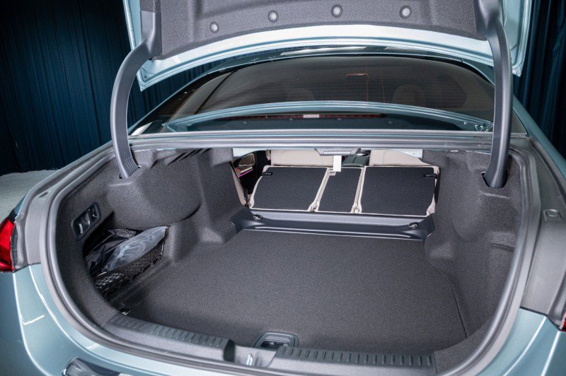 New 2026 Mercedes-Benz E 350 Sedan image 7