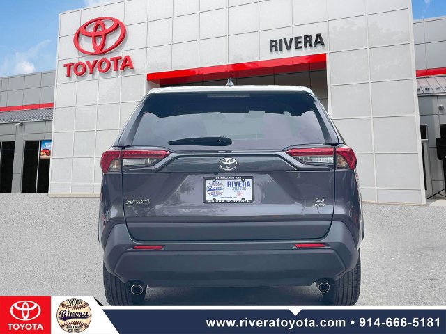 Certified 2024 Toyota RAV4 LE AWD/4WD image 7