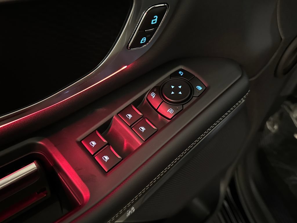 New 2027 Ford Expedition Platinum RWD image 32