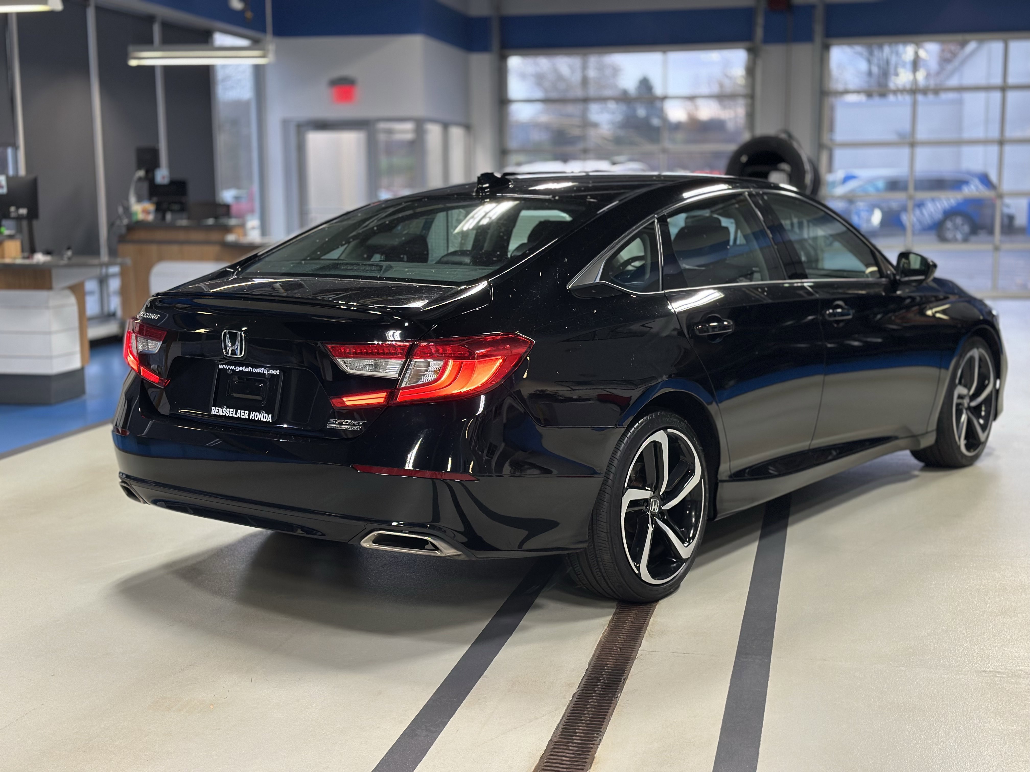 Used 2022 Honda Accord Sport Special Edition image 4