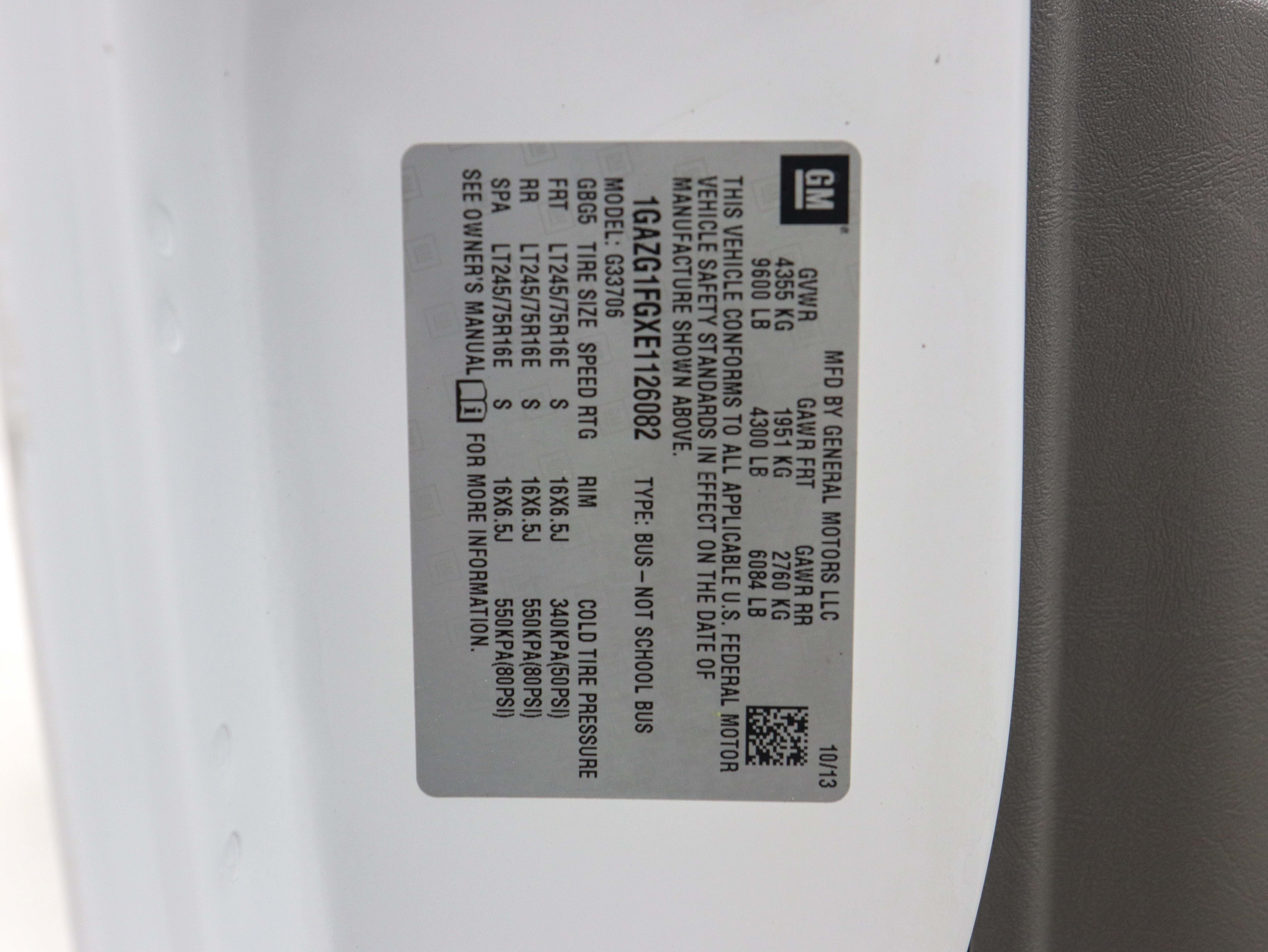 Used 2014 Chevrolet Express 3500 LT w/ LT Preferred Equipment Group RWD image 29