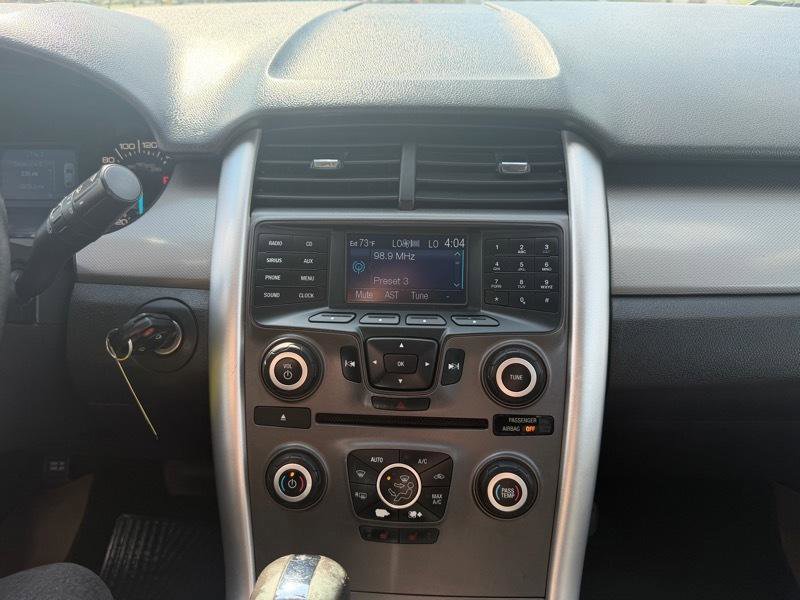 Used 2012 Ford Edge SEL AWD/4WD image 17