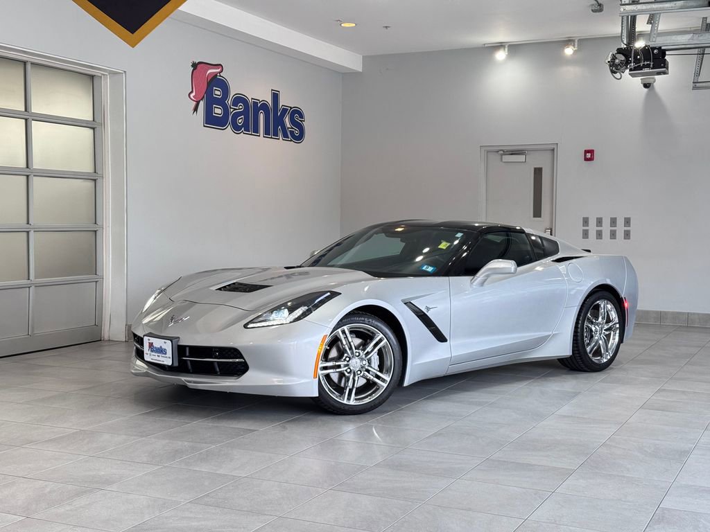 Used 2016 Chevrolet Corvette Stingray Coupe w/ 3LT Preferred Equipment Group RWD image 2