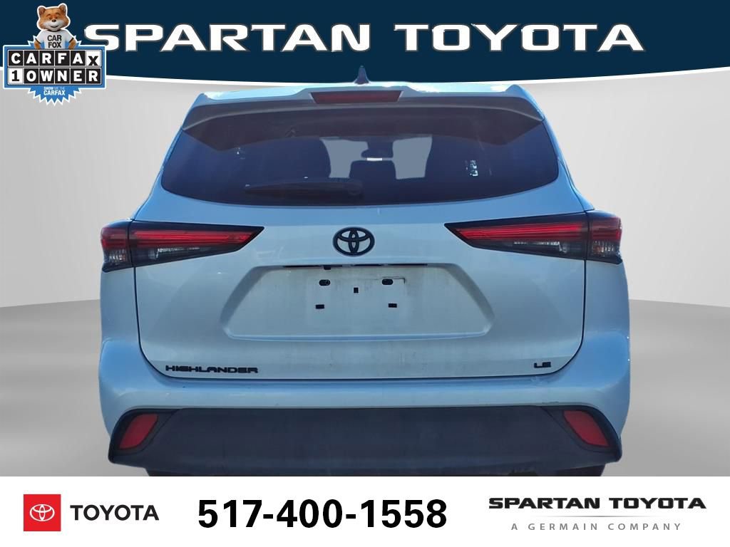 Used 2023 Toyota Highlander LE image 8