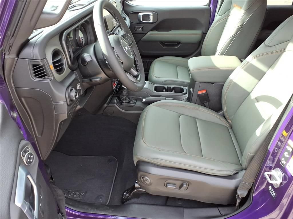 New 2026 Jeep Gladiator Mojave AWD/4WD image 12