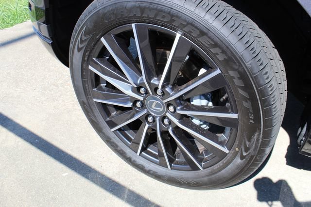 Used 2025 Lexus GX 550 w/ Accessory Package (Z1) AWD/4WD image 2